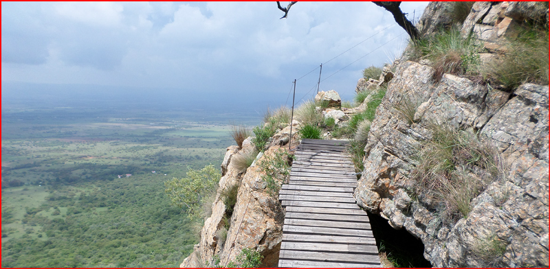 https://www.rustig.co.za/wp-content/uploads/2017/05/hiking.jpg