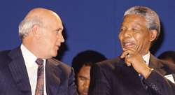 Mandela and De Klerk hold emergency talks