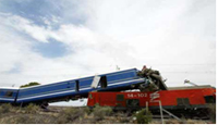 At least twenty people are injured in a collision between the Blue Train and the Trans Karoo at Deelfontein, near De Aar