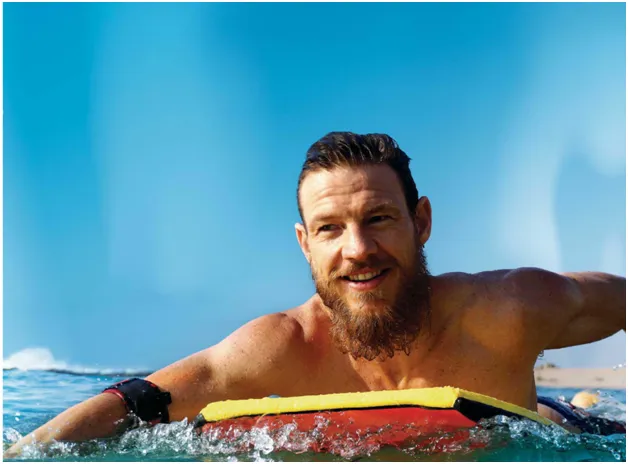 Andre Botha, South Africa’s bodyboarding champion saves a life