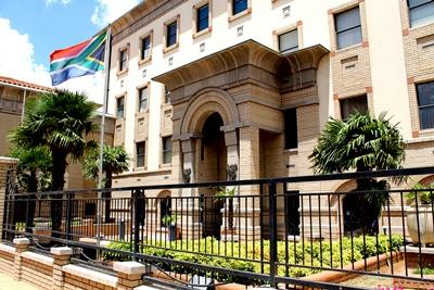 The Du Preez brothers appear before Judge Faan Hanke in Bloemfontein High Court in connection with the murder of two soldiers