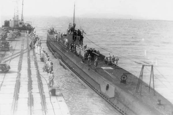 Japanese submarines attack naval base in Madagascar