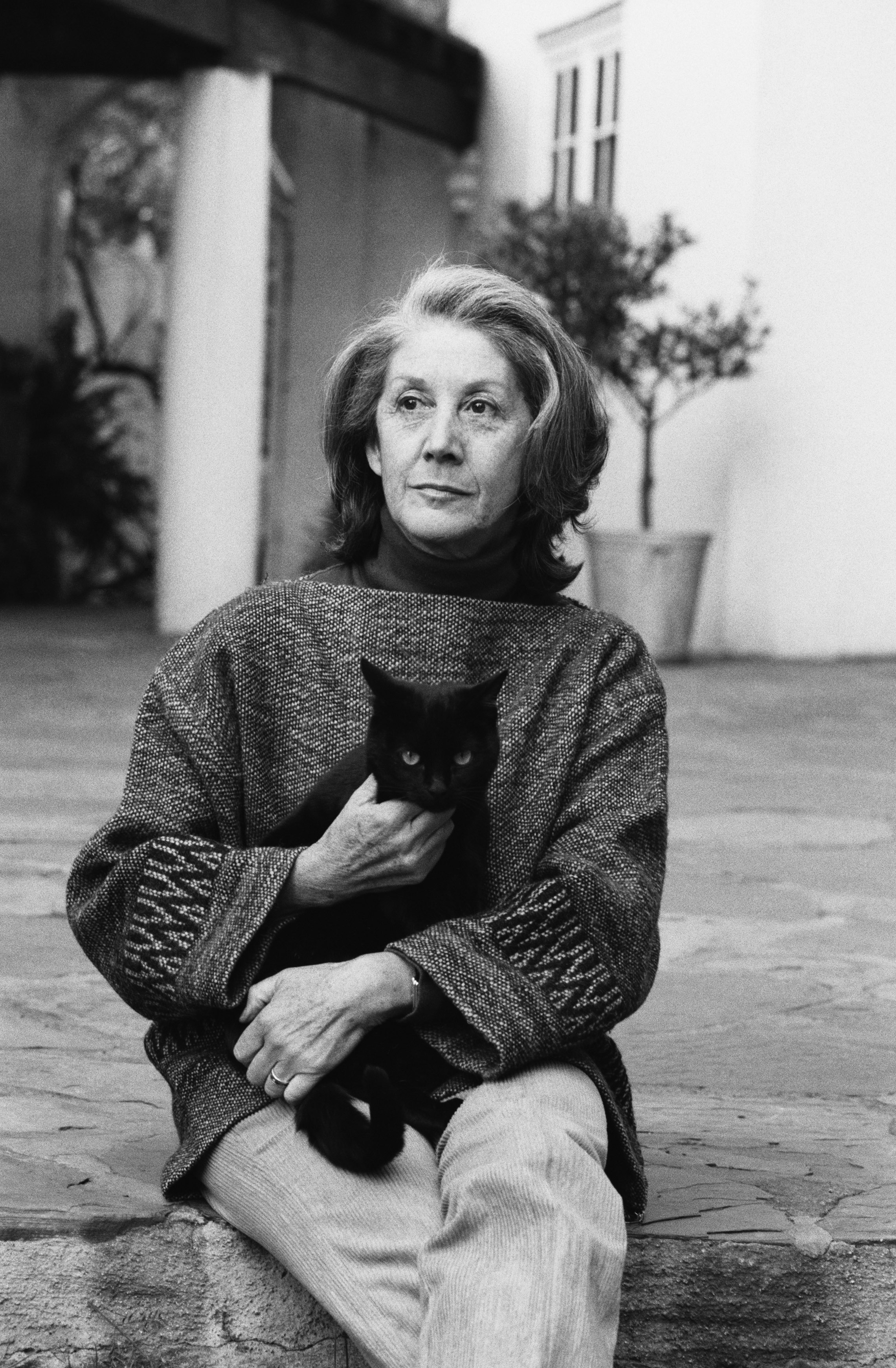SA writer, Nadine Gordimer, wins Nobel Prize for Literature