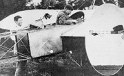 The first airmail in SA, consisting of 730 post cards, is flown eight kilometres by Evelyn Driver in his Bleriot plane from Ken