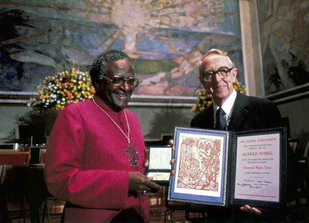 Archbishop Desmond Tutu is awarded the Nobel Peace Prize
