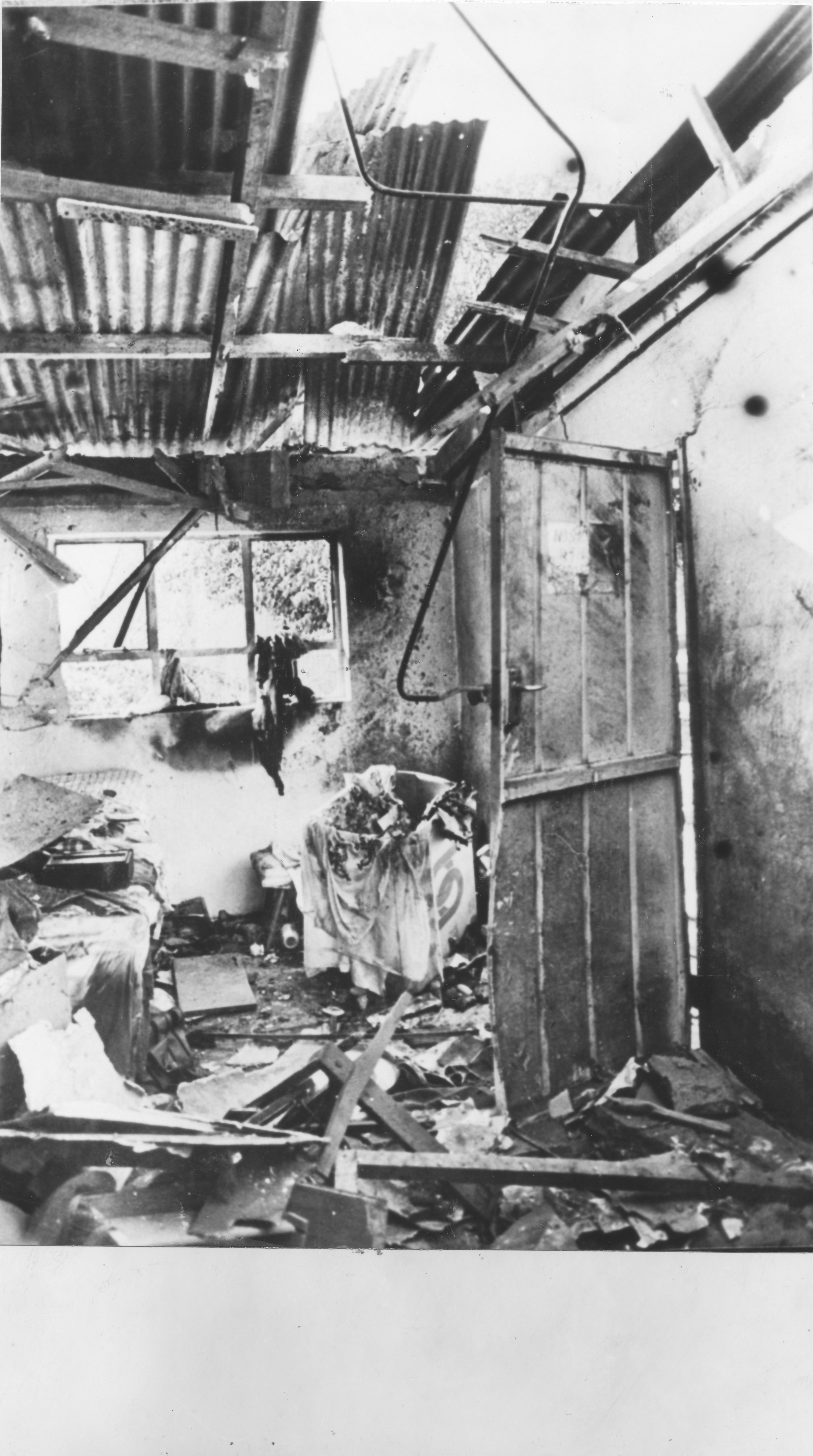 Voortrekkerhoogte Military Base, Pretoria, part of building destroyed, 12 August 1981, Independent Media