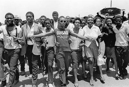 Students marching to a funeral of a COSAS member, KwaMashu 1981
