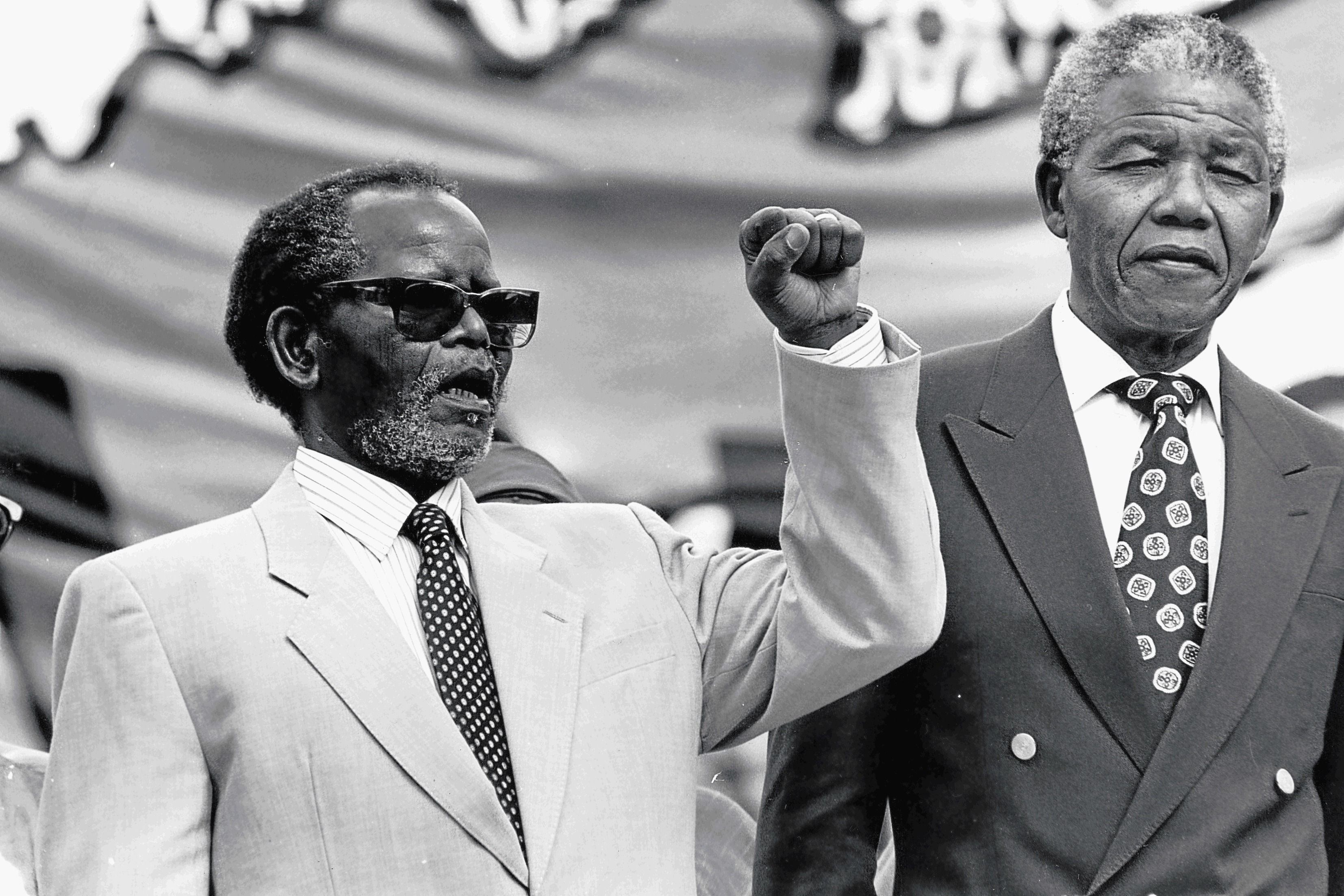 Mandela and Tambo meet in Sweden