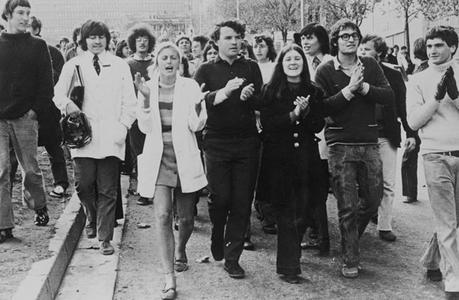 University of the Witwatersrand students protest against apartheid and ...