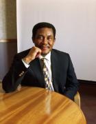 Eric Molobi