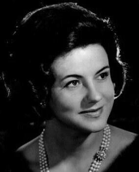 Mimi Coertse portrait