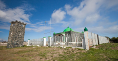 http://www.capetown.travel/wp-content/uploads/2016/07/Robben-Island-Museum.jpg.