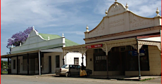 https://countrytravel.co.za/kwazulu_natal/weenen/images/Weenen_oldest_shop_9214.webp