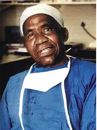 Hamilton Naki, a laboratory assistant to cardiac surgeon Christian Barnard, dies