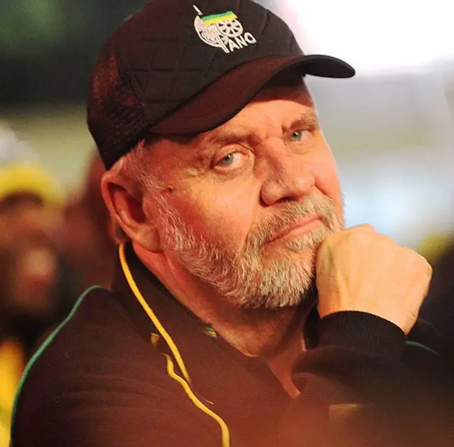 Carl Niehaus is sentenced to 15 years in prison for high treason for being a member of ANC underground
