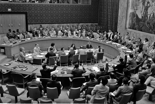 The Security Council begins deliberations on  the situation in South Africa