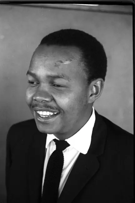 Nathaniel Nakasa, South African journalist and writer, dies in exile