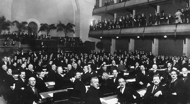 League of Nations is formed