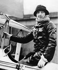 Lady Mary Bailey, the first pilot to complete the London to Cape flight and back solo, dies in Cape Town