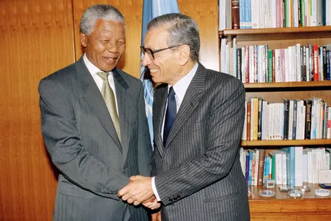 ANC leader Nelson Mandela meets Boutros Boutros