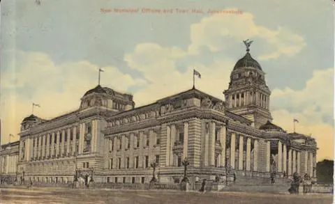 33-Town-hall.jpg
