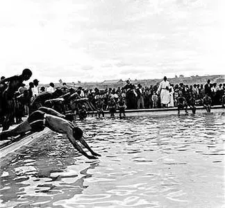 Huddleston baths, Soweto Orlando West