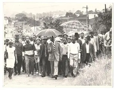 Durban strikes January 1974, Barney Dladla leads srikers from stadium to Frame Factory. Martin Plaut collection