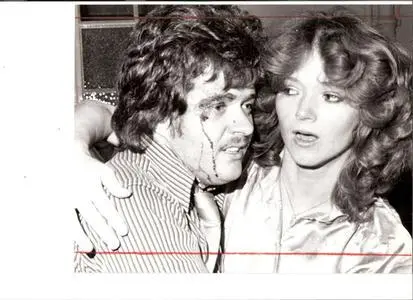 Pieter Bierman, being comforted by a friend. Silverton Siege, 1980.
