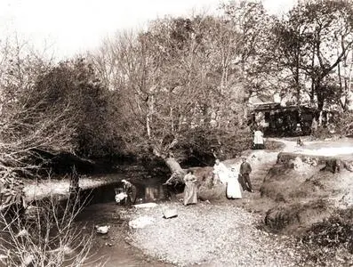 Malay washerwomen Liesbeck river. Martin Plaut collection