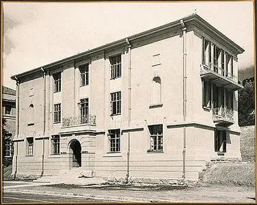 UCT.jpg