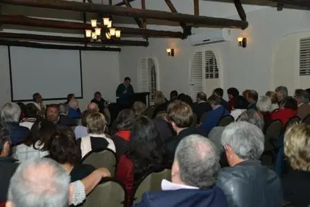 Glenn Moss speaking at the Johannesburg launch