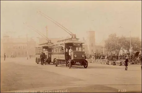 Electric buses in Market Square, Bloemfontein 1910s