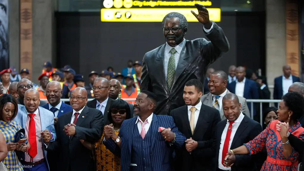 Tambo statue unveiled