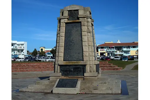 Piet Retief Monument in Port Elizabeth
