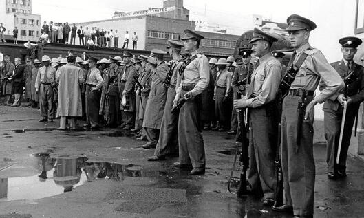 The Strikes and Popular and Political Support 