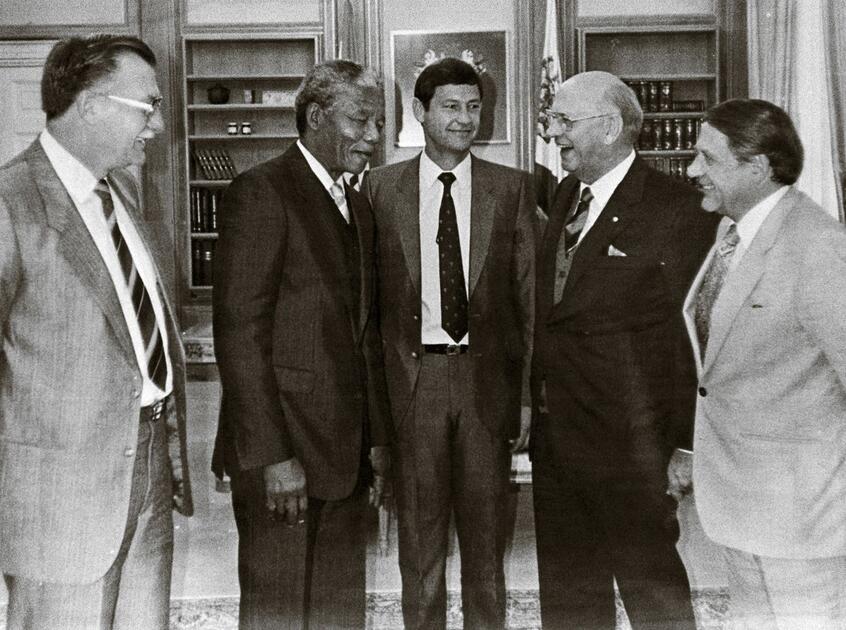 Nelson Mandela Timeline 1980-1989