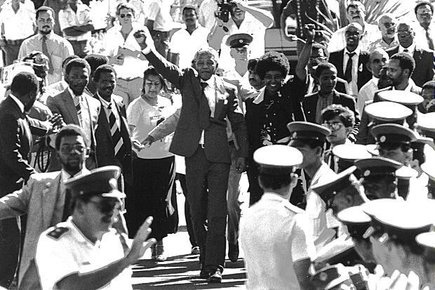 General South African History Timeline: 1990s