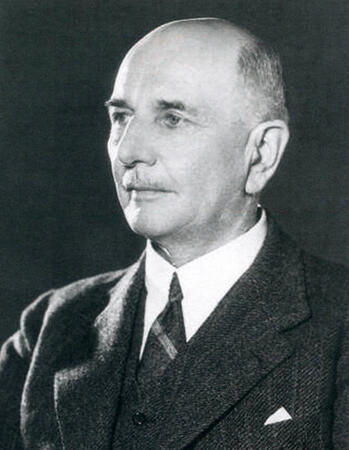 Dr. Hans Merensky portrait