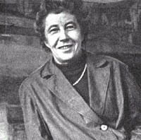 Maud Sumner dies