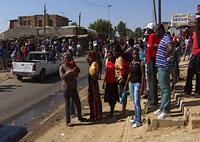 Vigilante mob beats man to death in Diepsloot 