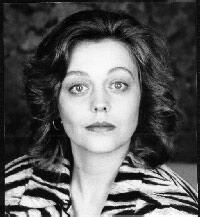Annesu de Vos, SA poet, is born.