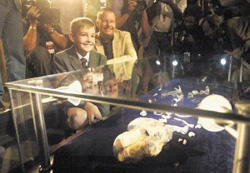 Infant hominid discovered