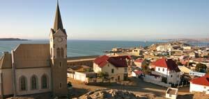 Bartolomeu Dias enters Luderitz Bay 
