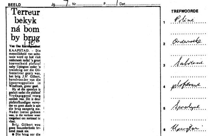 Terreur bekyk na bom by brug, Beeld, 28 September 1982