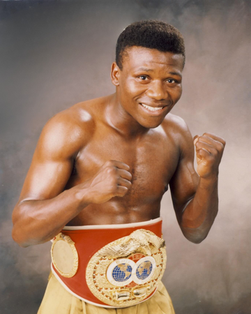 Vuyani Bungu wins IBF World Boxing Title