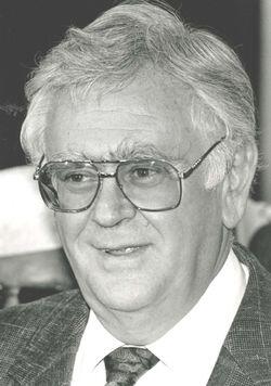 Joe Slovo dies