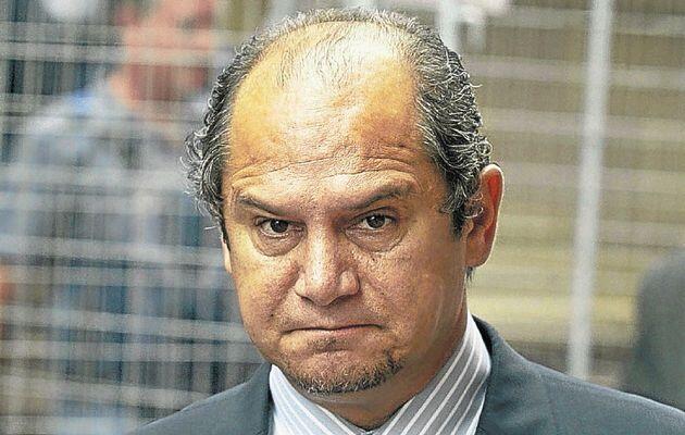 Schabir Shaik is convicted on two corruption charges