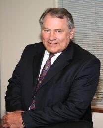 Dr Frederik van Zyl Slabbert resigns from parliament