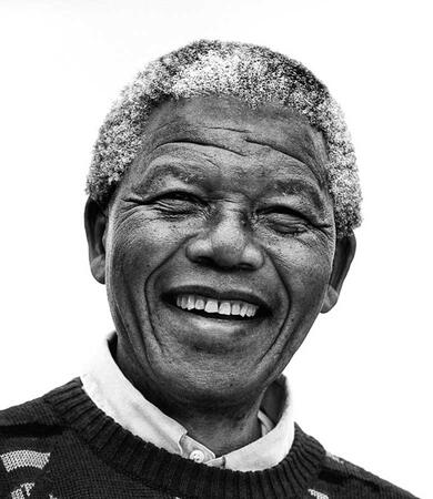  Mandela persuades Libya to hand over two suspects accused of placing a bomb on Pan Am Flight 103