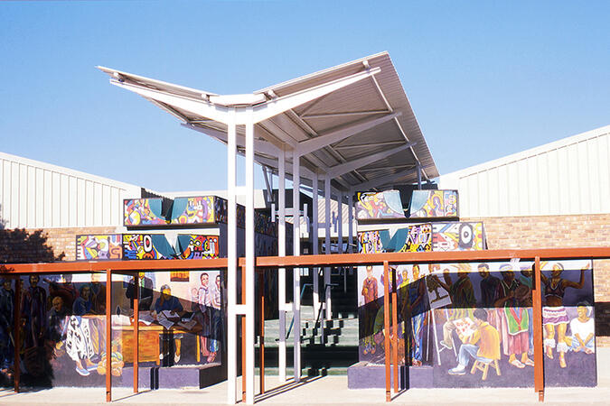 Funda Community College